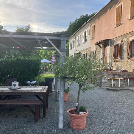 Casa Petra - Casa Tre Stelle - Casa Caneva - Ferien Fuer 6-14 Personen Ponti Exterior foto