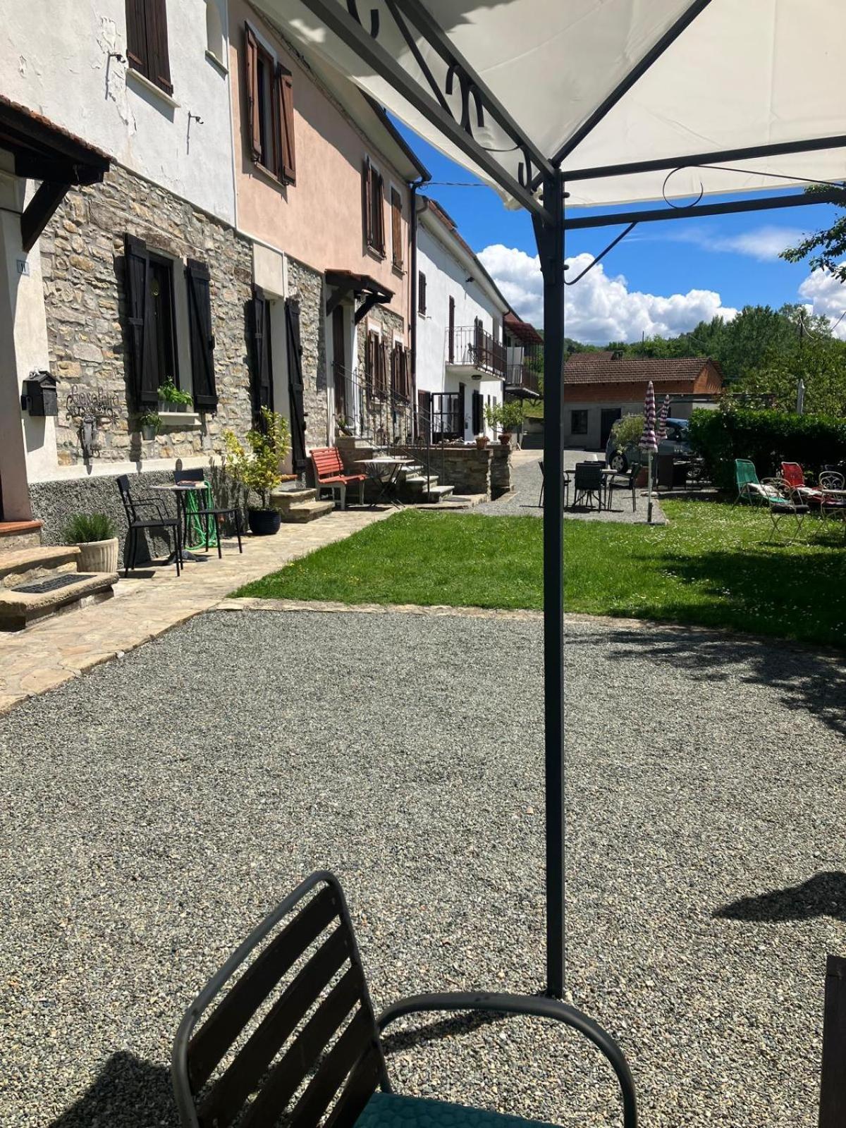 Casa Petra - Casa Tre Stelle - Casa Caneva - Ferien Fuer 6-14 Personen Ponti Exterior foto